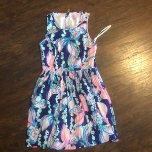 Lilly Pulitzer Going Coastal Kassia Size 4